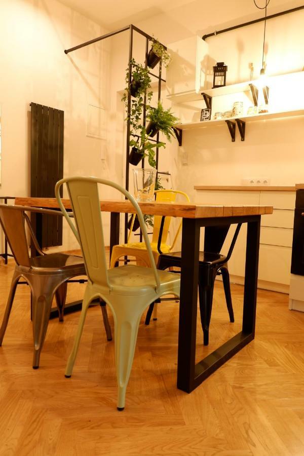 Singer Apartment Old Town Krakow Bagian luar foto