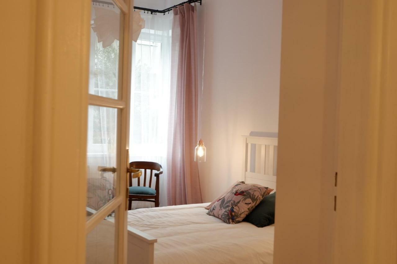 Singer Apartment Old Town Krakow Bagian luar foto